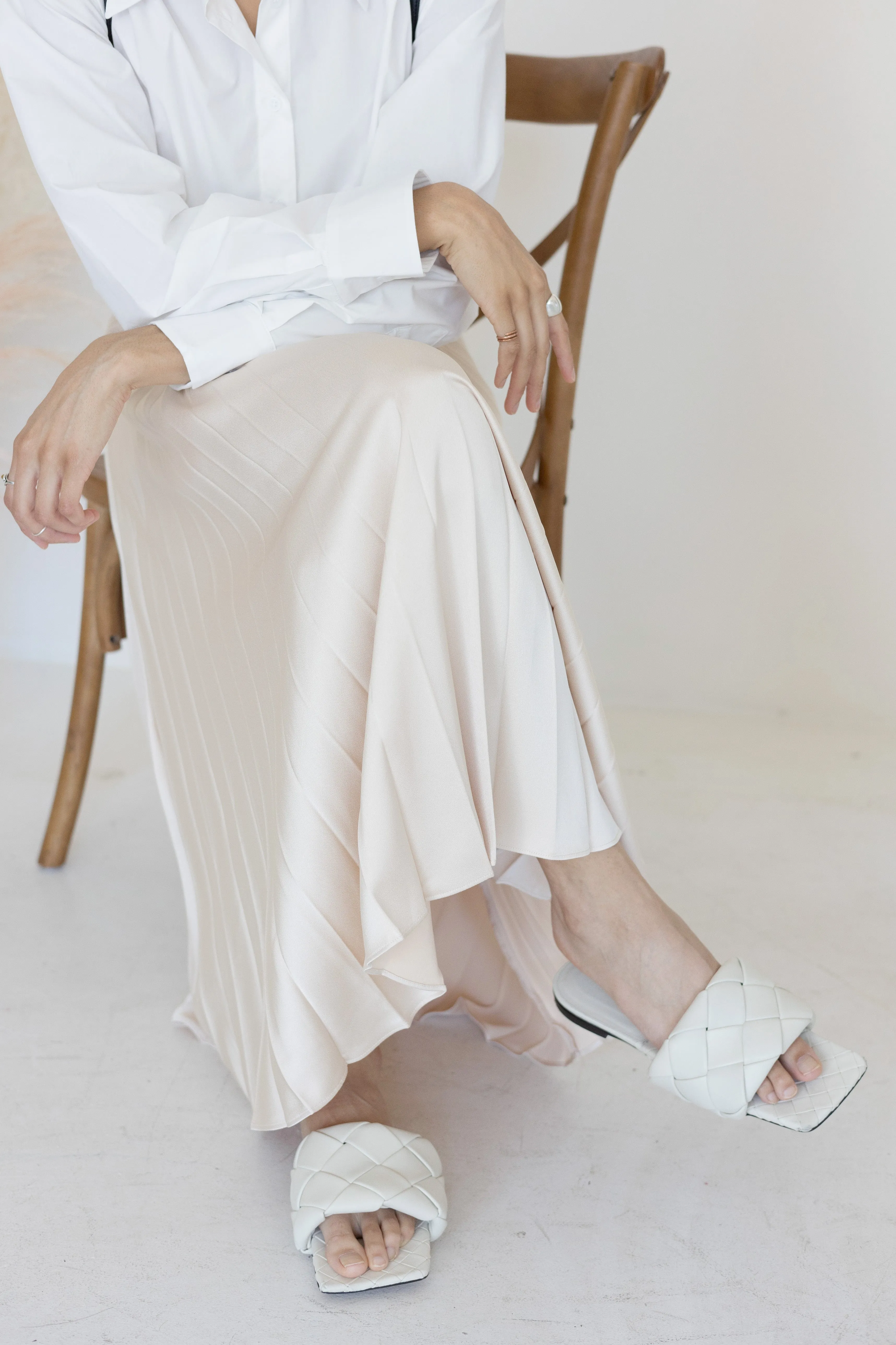 A-Line Pleated Midi Skirt Nude