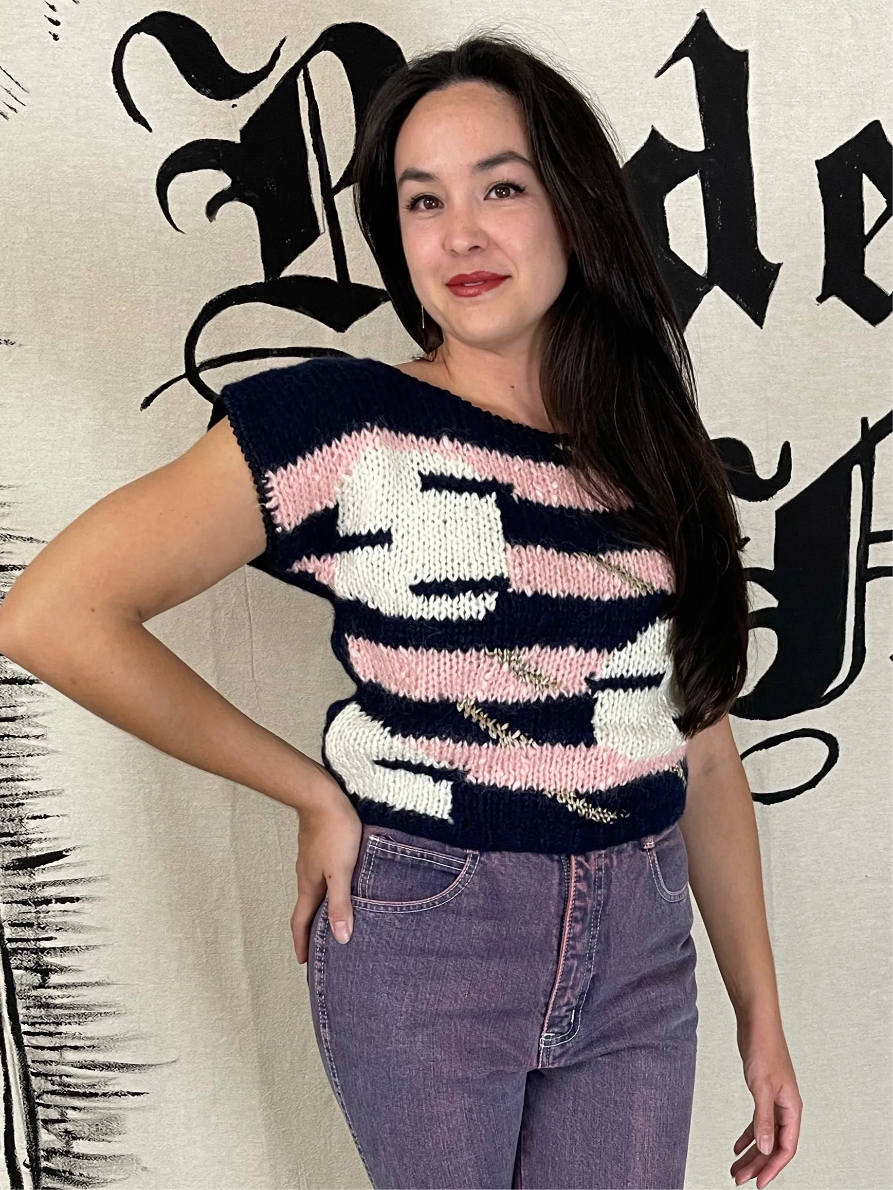 Abstract knit shell