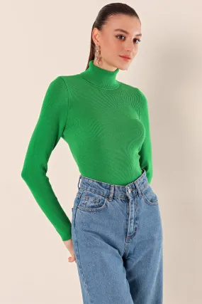 BGD Women Turtleneck Sweater - Green - Avondale