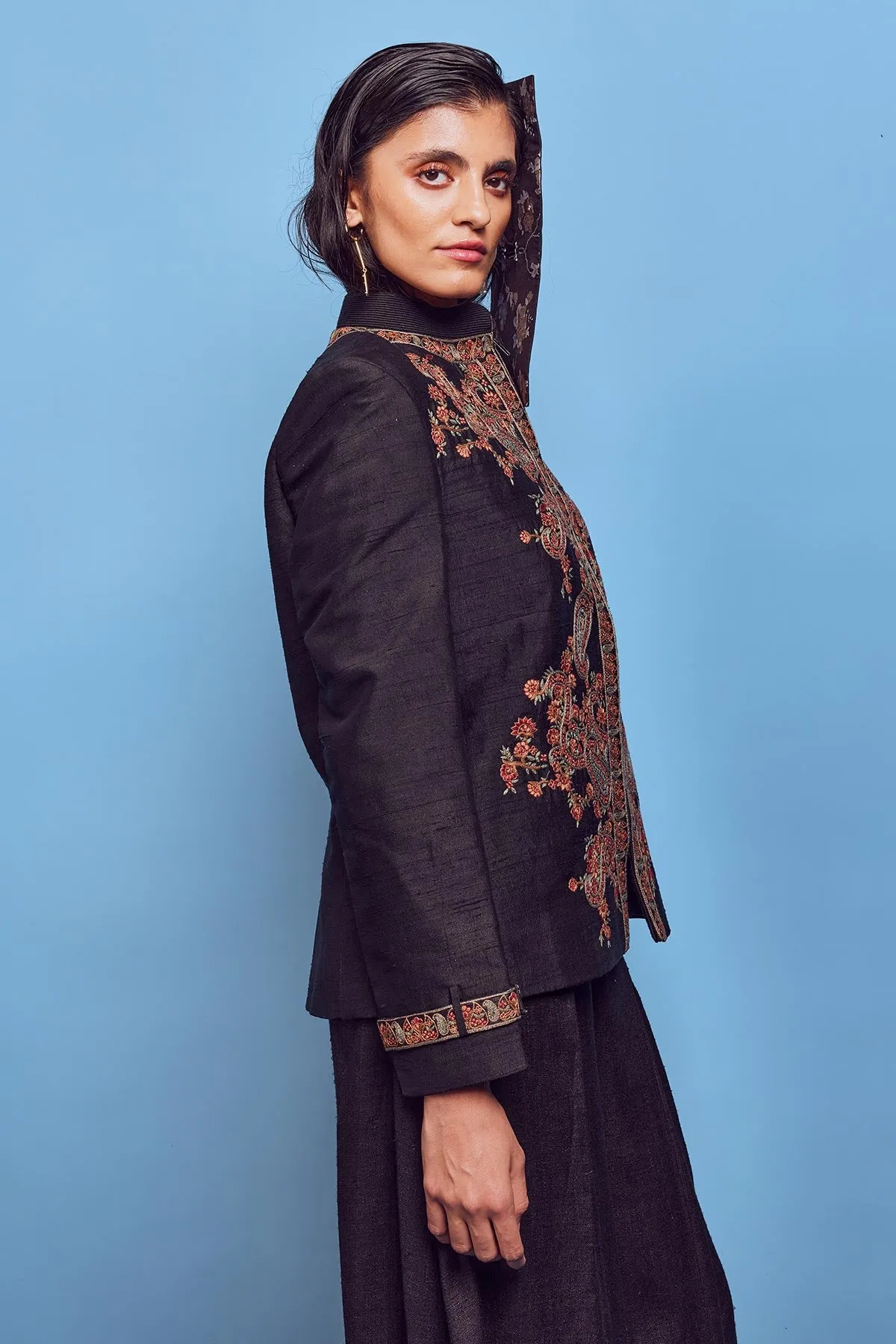 Black box pleated flared pants