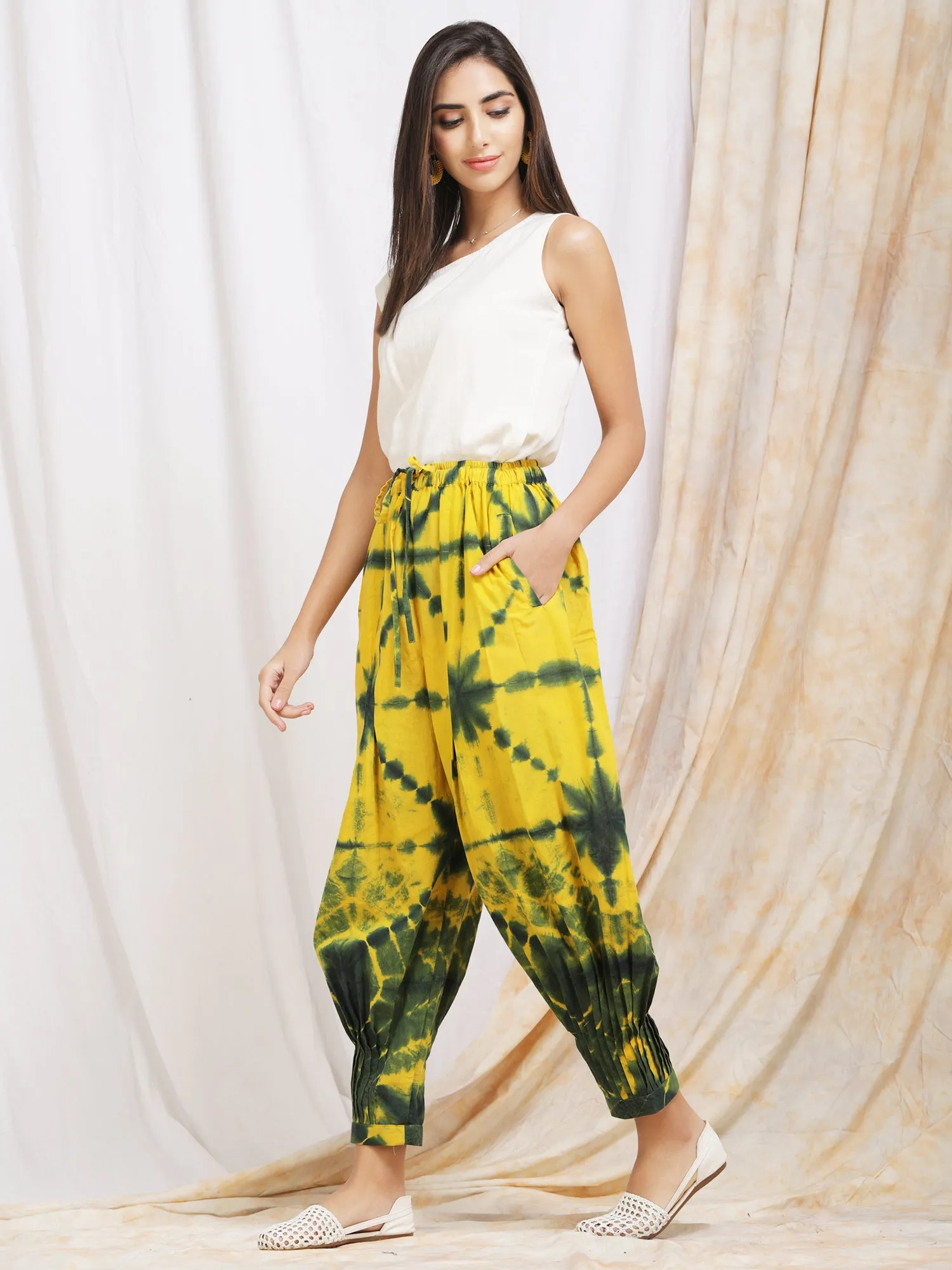 Darzaania Clamp Dyed Cotton Harem Pants (Free Size)