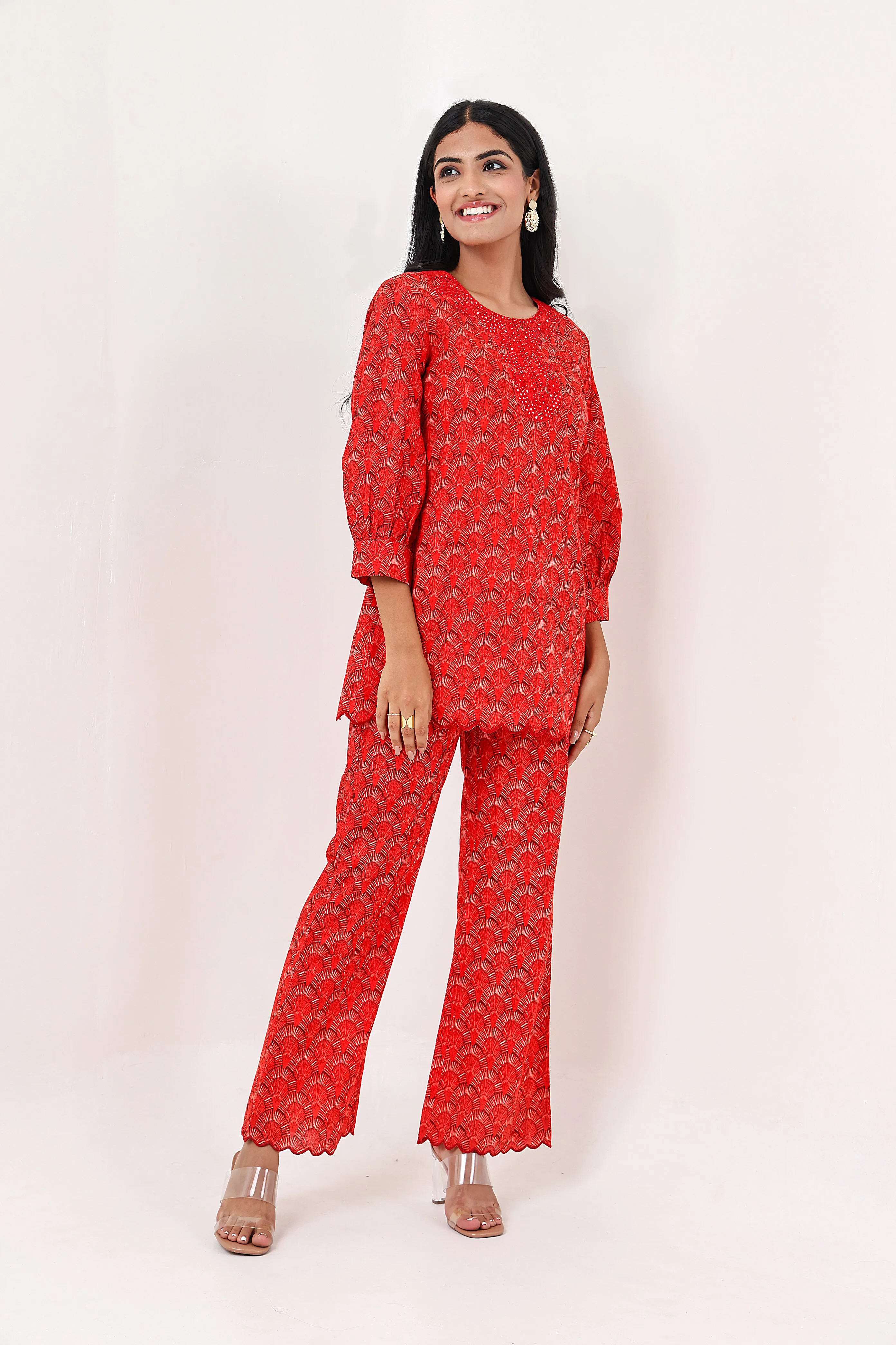 Habibi co-ord set with Embroidered detachable belt - Red