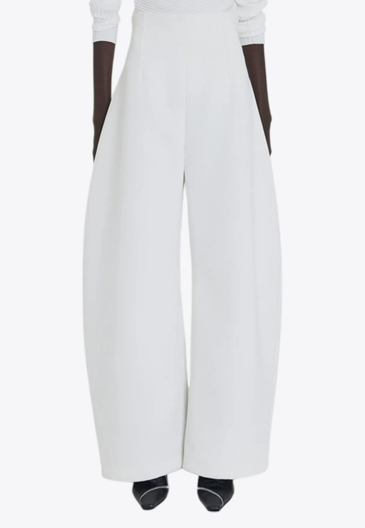 High-Rise Rounded Pants