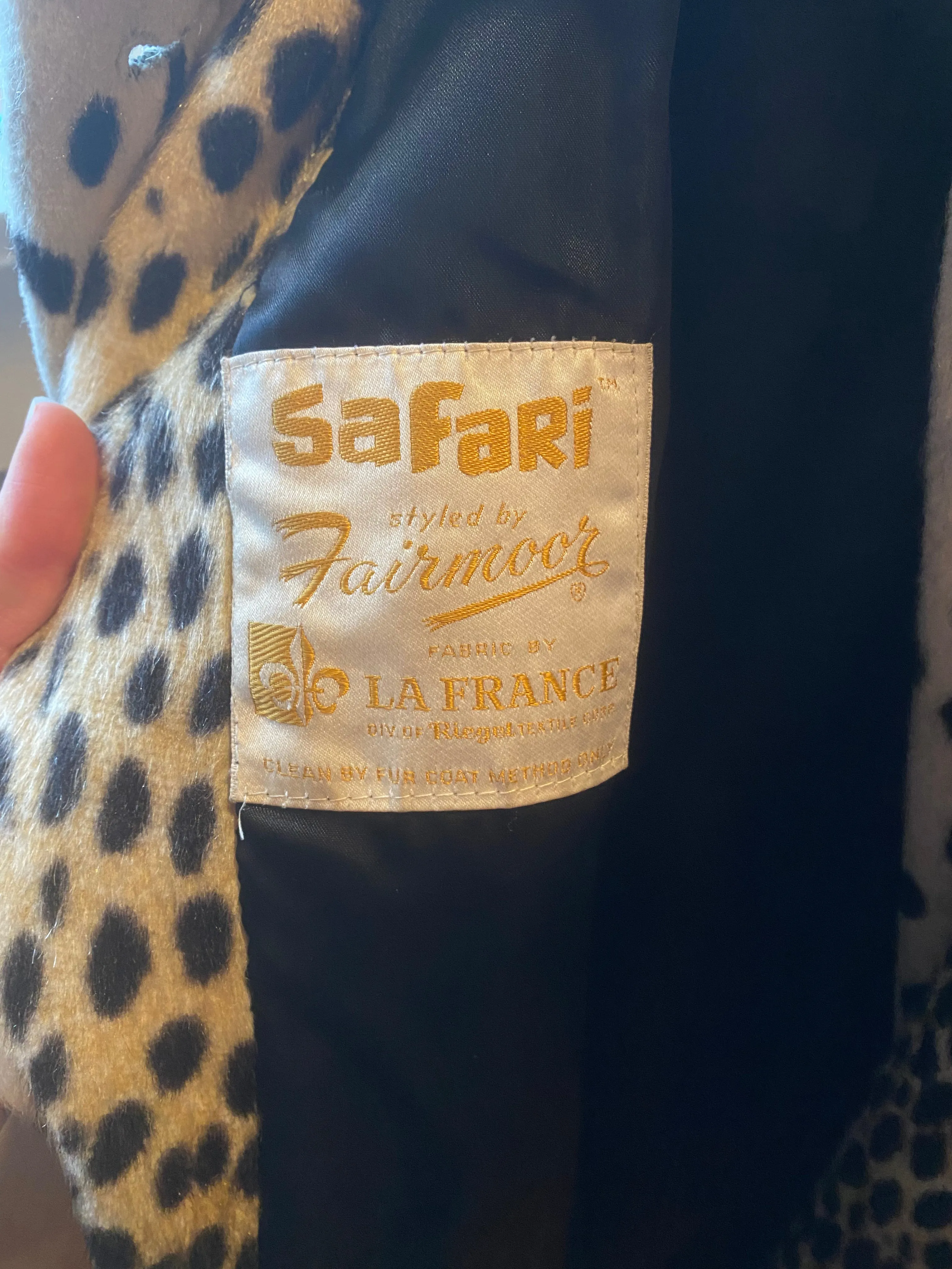 Iconic 1960's Faux Cheetah Print Ladies Coat From Woolf Brothers  / ML