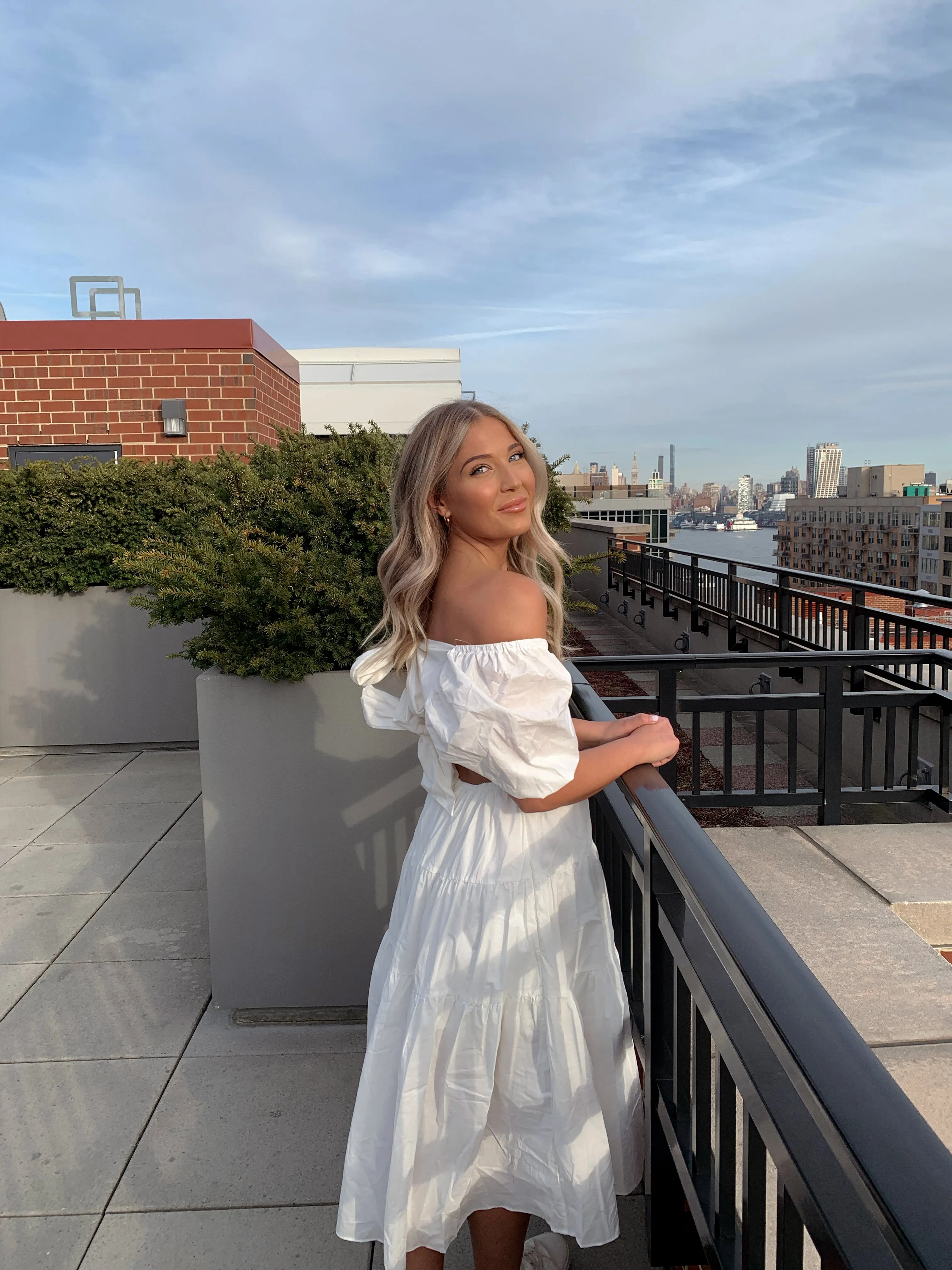 Mindy Puff Sleeve Midi Dress