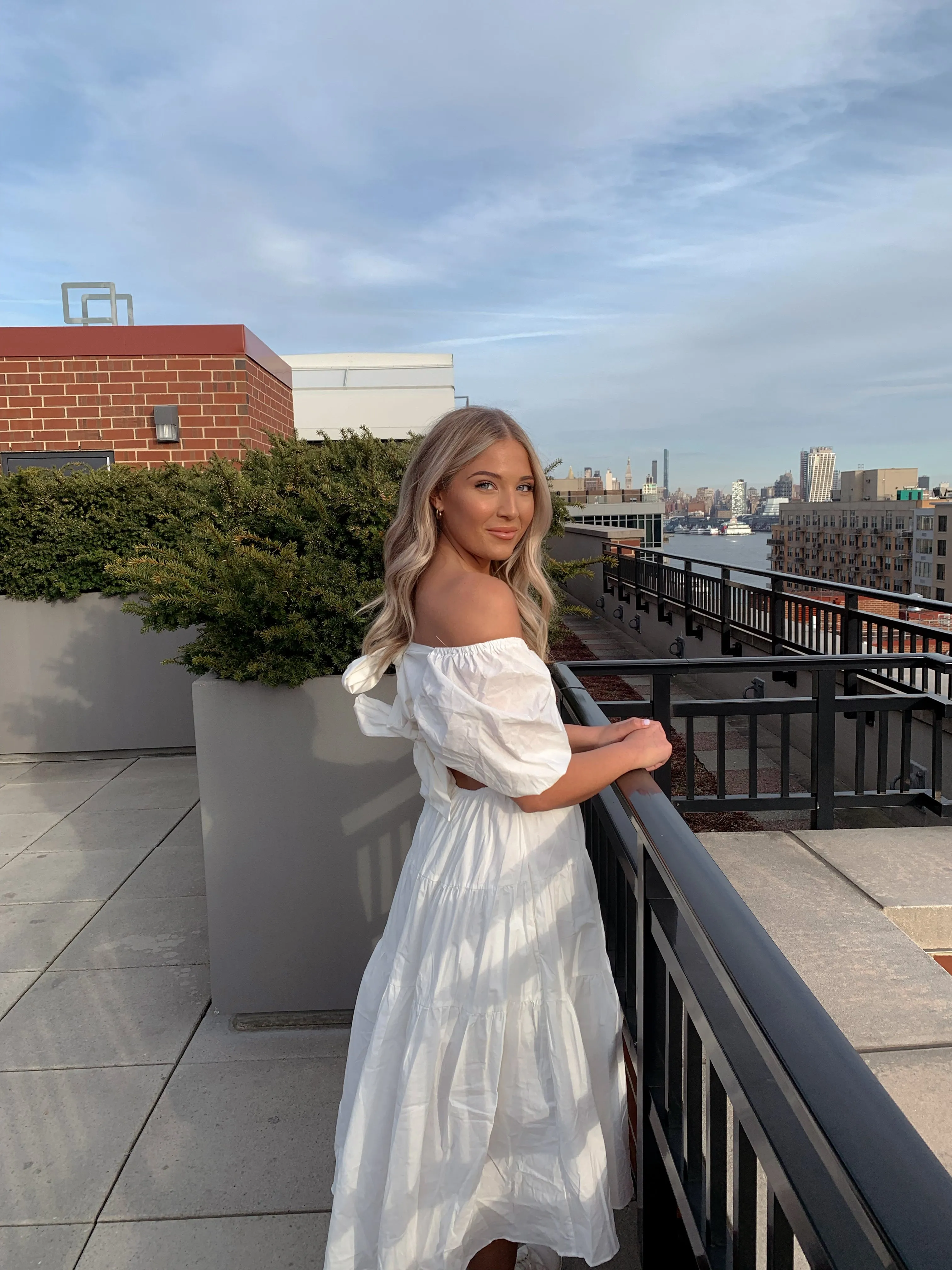 Mindy Puff Sleeve Midi Dress