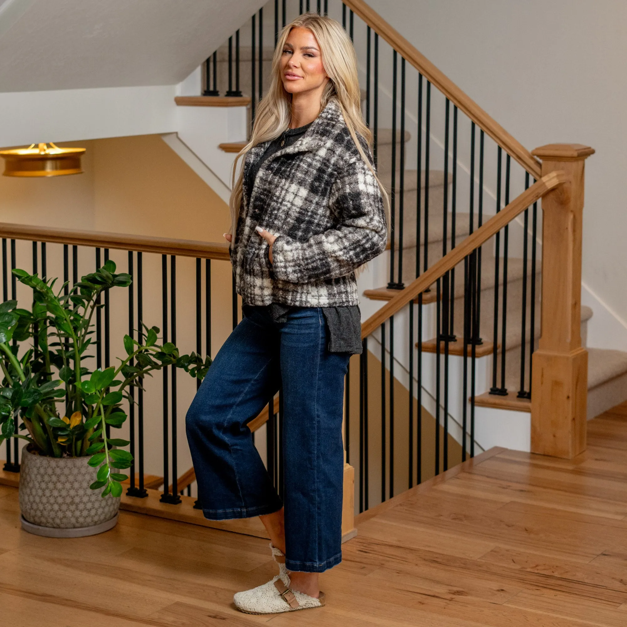 Plaid Collared Neck Boucle Jacket with Pockets