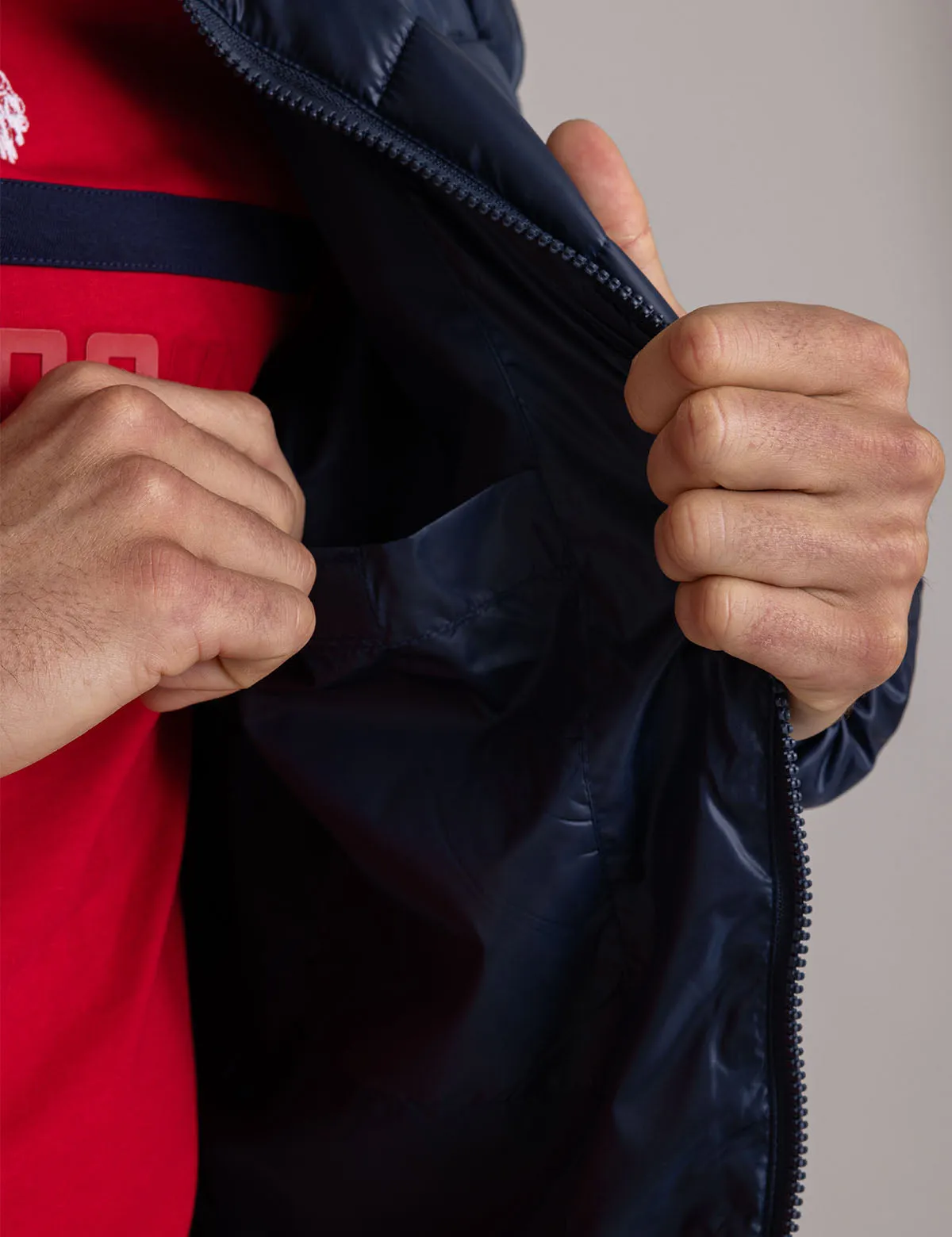 SMALL CHANNEL PACKABLE QUILTED JACKET