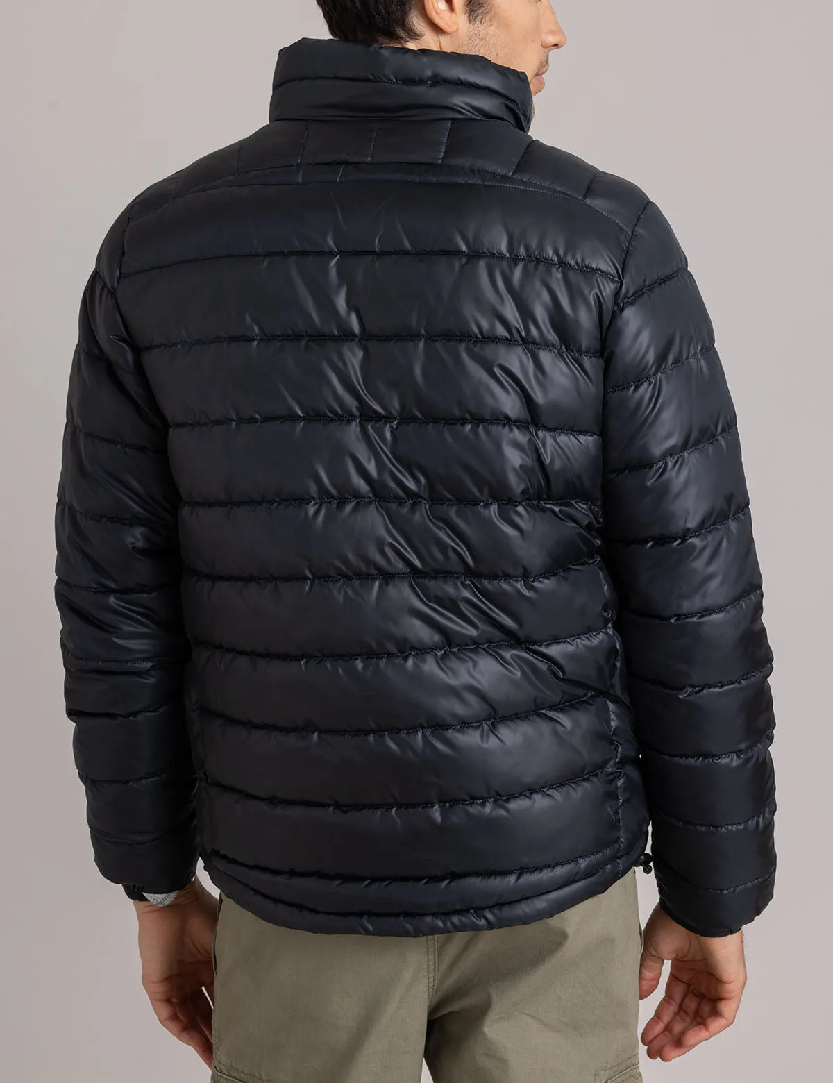 SMALL CHANNEL PACKABLE QUILTED JACKET