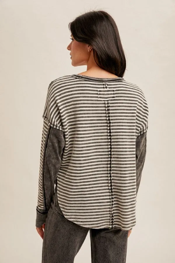Snow Wash Stripe Pattern Top