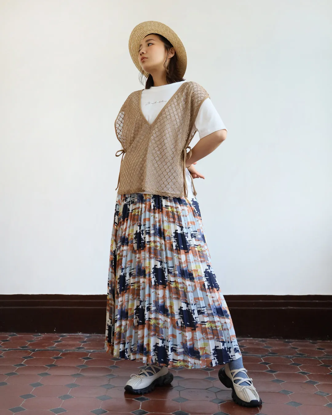 Tie Waist Knitted Vest   Tee (Set)