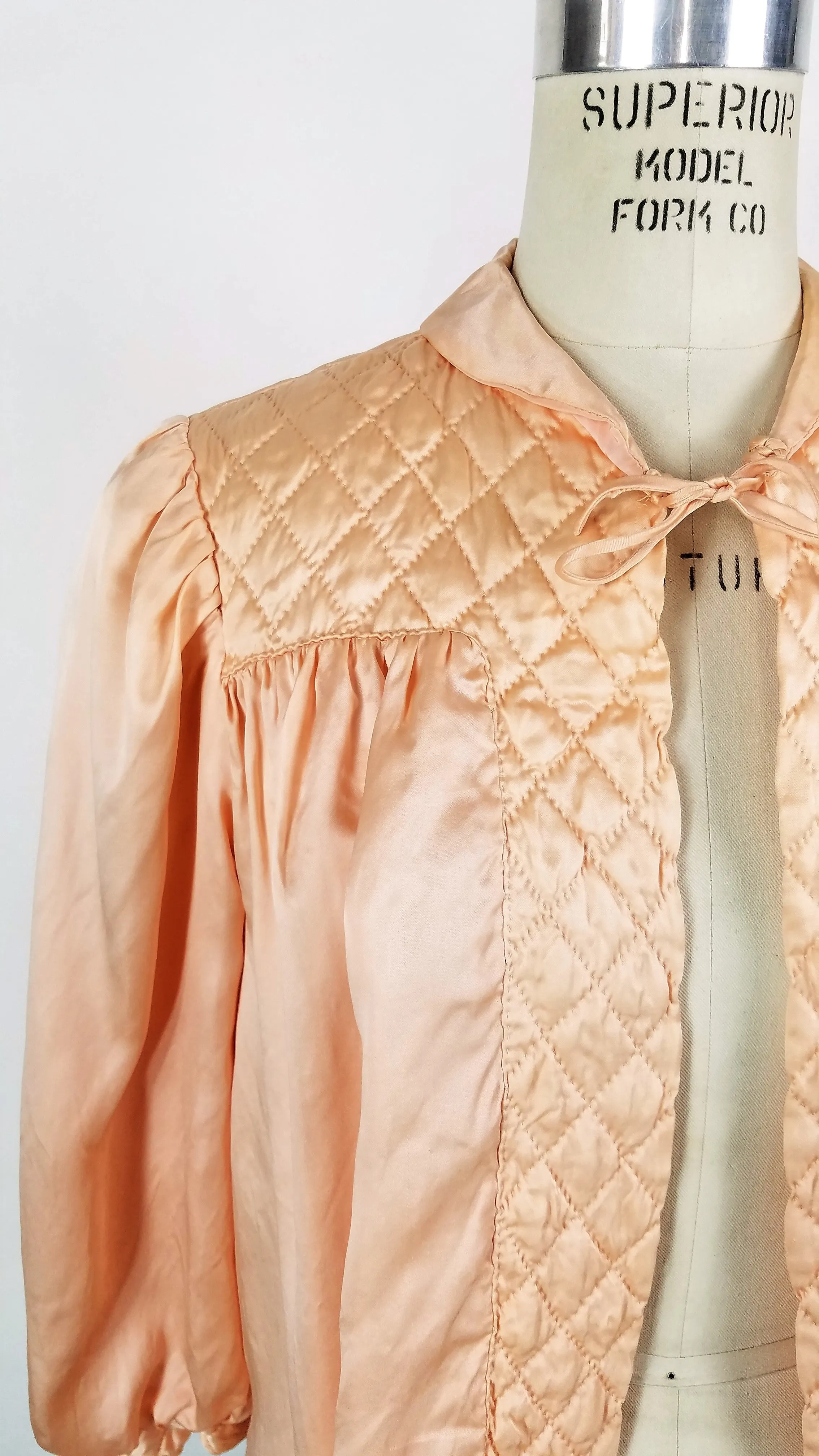 Vintage 1940s Bed Jacket In Peach Silk