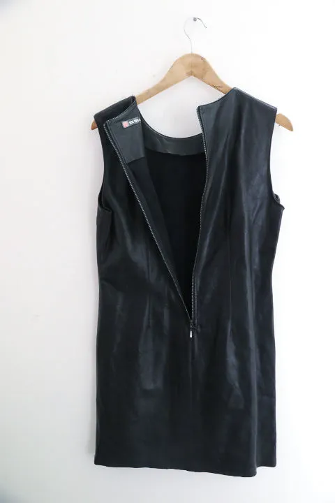 Vintage Calvin Klein XS white women's tank top
