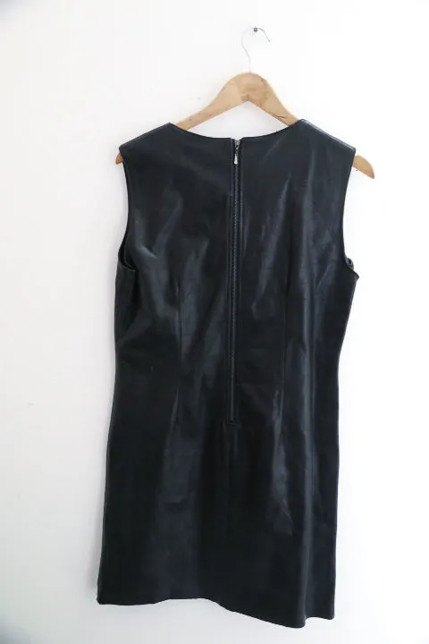 Vintage Calvin Klein XS white women's tank top