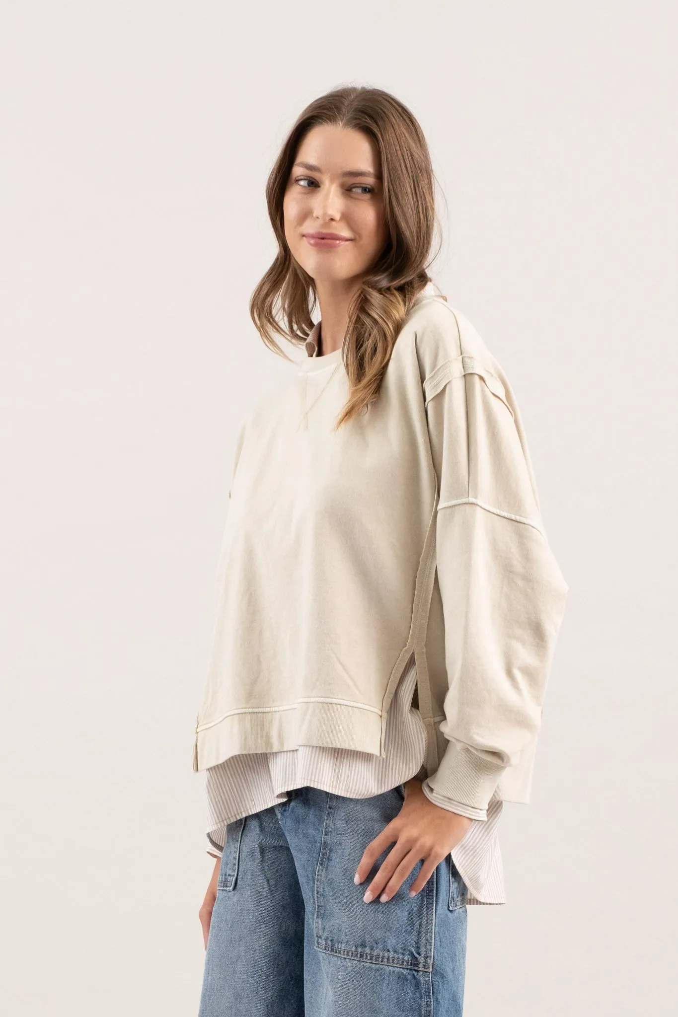 WASHED EXTENDED SHOULDER KNIT TOP