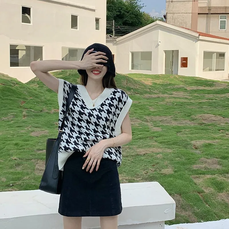 Women Sweater Vest Autumn Houndstooth Plaid V-neck Sleeveless Knitted Vintage Loose Oversized Female Sweater Vest Women Clothing